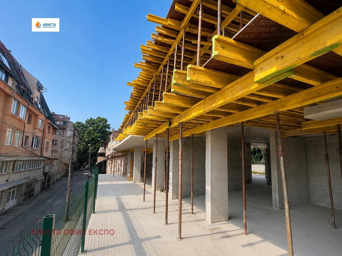 Продава ГАРАЖ, ПАРКОМЯСТО, гр. София, Банишора, снимка 3 - Гаражи и паркоместа - 53314829