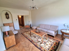 2 Schlafzimmer Lozenez, Sofia 1