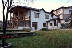 Hus Dren, region Pernik 2