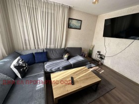 House Moderno predgradie, Sofia 8