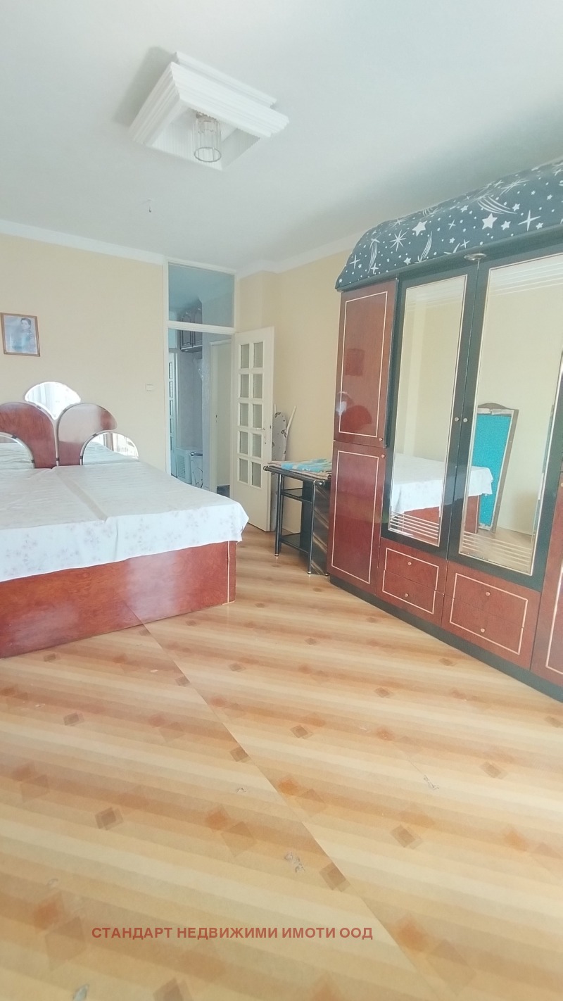 En venta  2 dormitorios Plovdiv , Tsentar , 98 metros cuadrados | 15626361 - imagen [15]