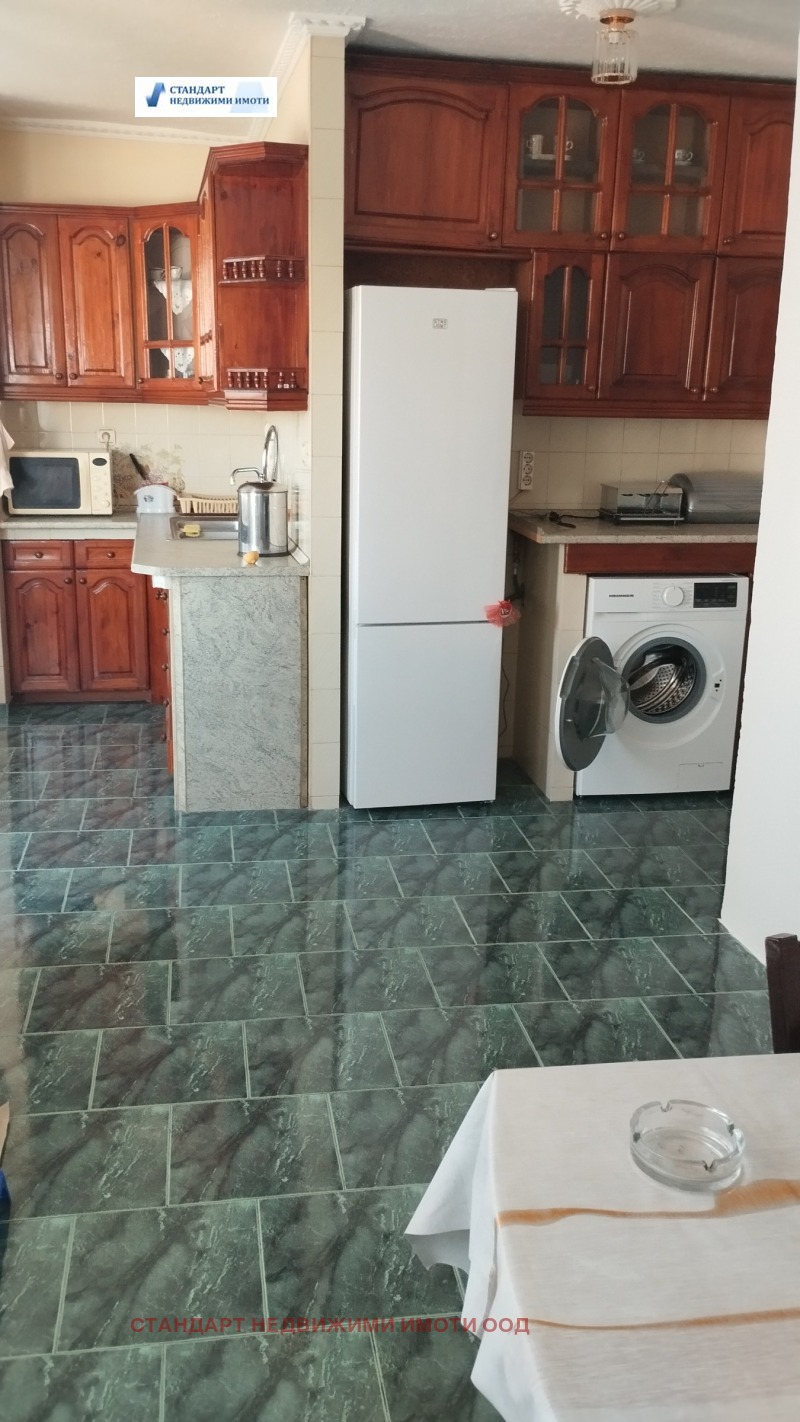 En venta  2 dormitorios Plovdiv , Tsentar , 98 metros cuadrados | 15626361 - imagen [2]
