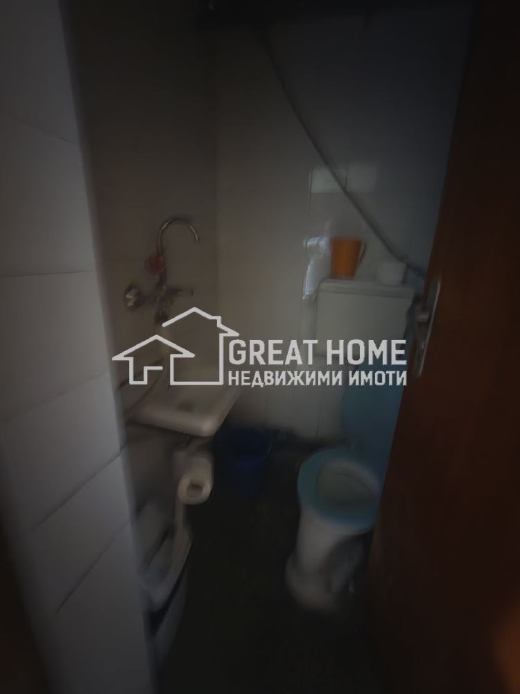 Продава МНОГОСТАЕН, гр. Търговище, Център, снимка 9 - Апартаменти - 55704017