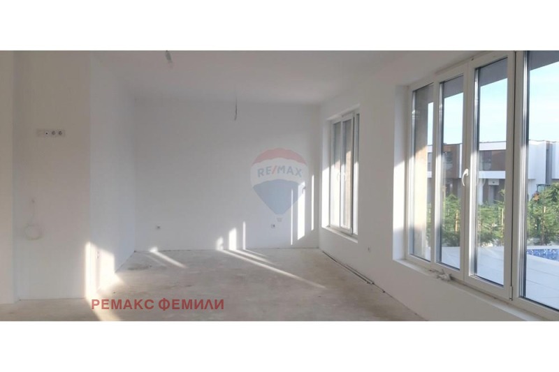 Продава КЪЩА, гр. Варна, Виница, снимка 3 - Къщи - 47848535