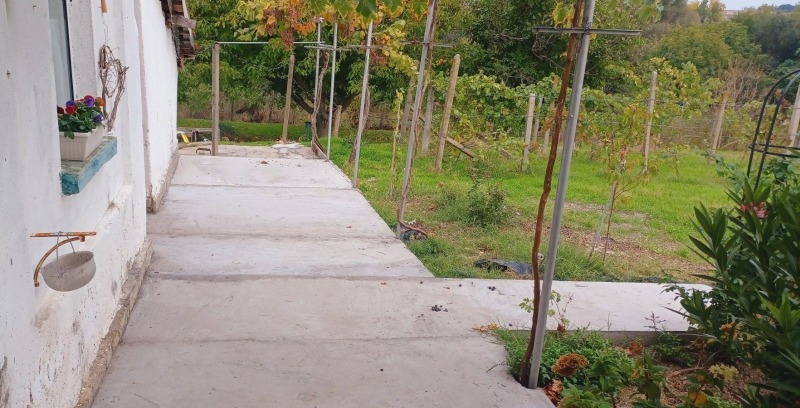 Продава КЪЩА, с. Селци, област Пловдив, снимка 3 - Къщи - 52289409