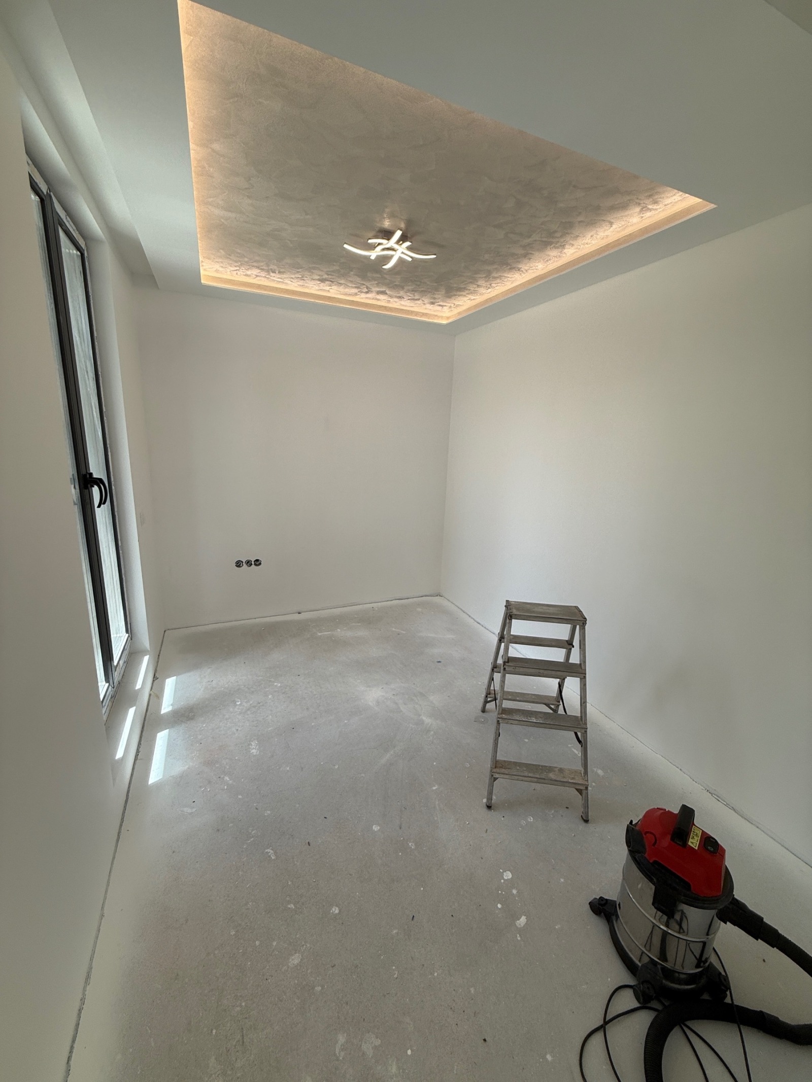 Продава 2-СТАЕН, гр. Перник, Център, снимка 12 - Апартаменти - 55400013
