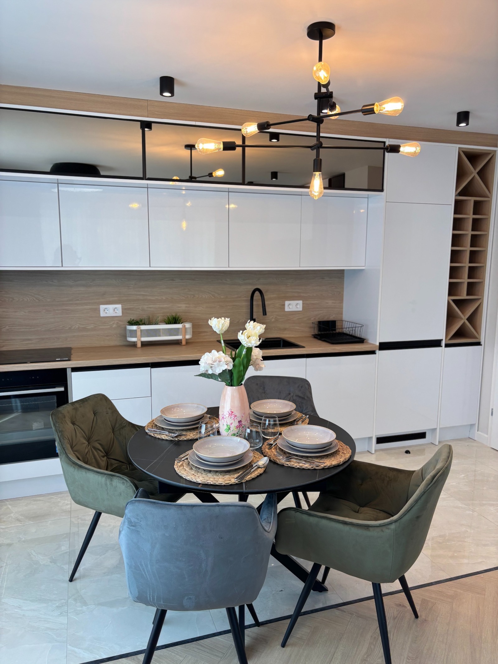 Продава 2-СТАЕН, гр. Пловдив, Христо Смирненски, снимка 2 - Апартаменти - 55404657