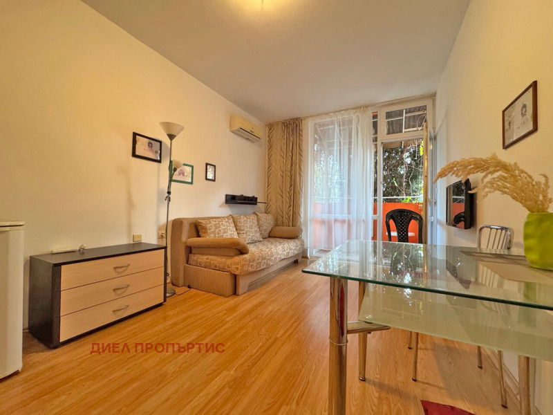 Продава 1-СТАЕН в област Бургас, к.к. Слънчев бряг - 31 кв.м / 49 999 € » 97 789.54 лв., ДИЕЛ ПРОПЪРТИС