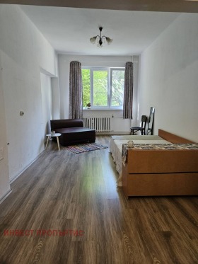 Te koop Studio