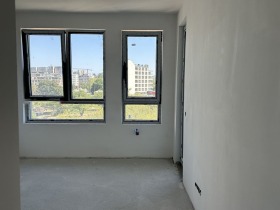 На продаж 2 спальні