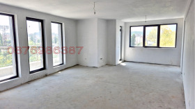 3 chambres Podouyane, Sofia 7