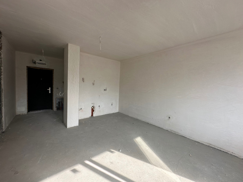 Te koop  Studio Sofia , Zona B-19 , 48 m² | 88451813 - afbeelding [2]