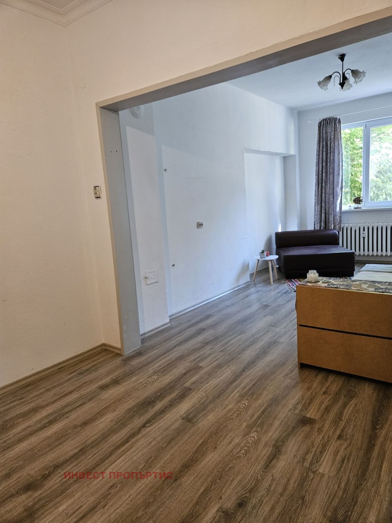 Te koop  Studio Sofia , Javorov , 38 m² | 70344500 - afbeelding [2]
