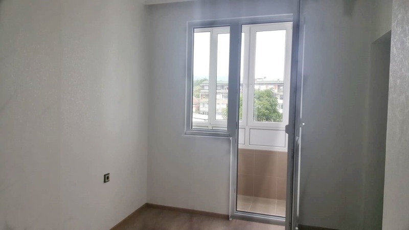 À venda  1 quarto Stara Zagora , Centar , 50 m² | 61492163 - imagem [2]