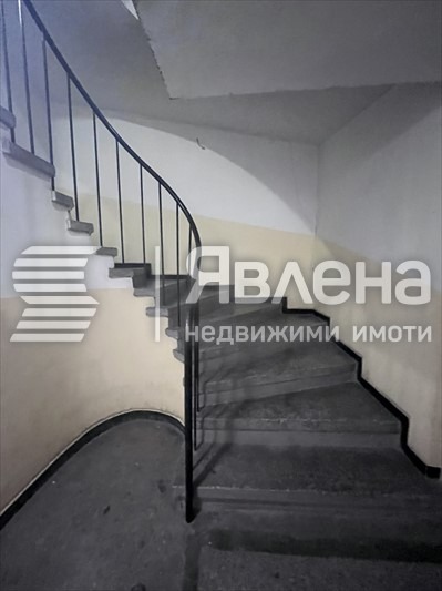 Продава 2-СТАЕН, гр. Варна, Окръжна болница-Генерали, снимка 14 - Апартаменти - 53090975