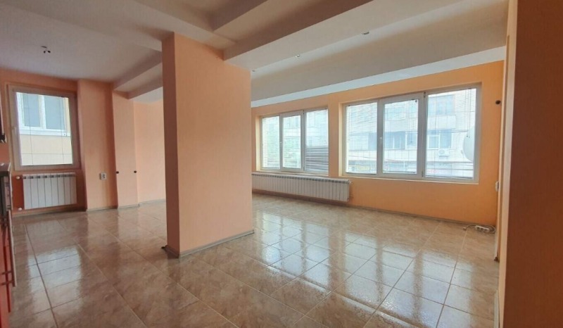 For Sale  2 bedroom Ruse , Tsentar , 123 sq.m | 75660784