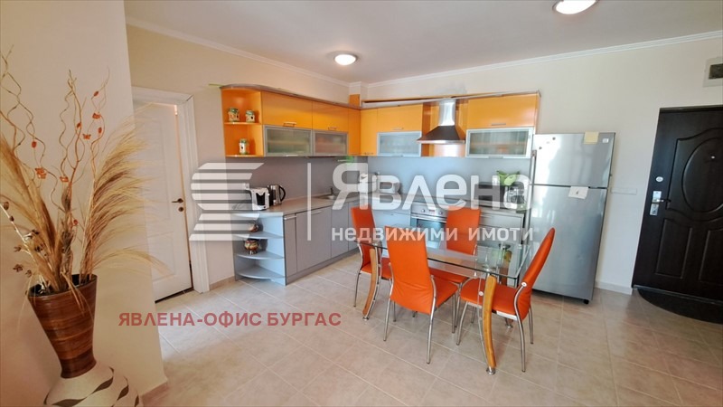 Продава 3-СТАЕН, гр. Свети Влас, област Бургас
