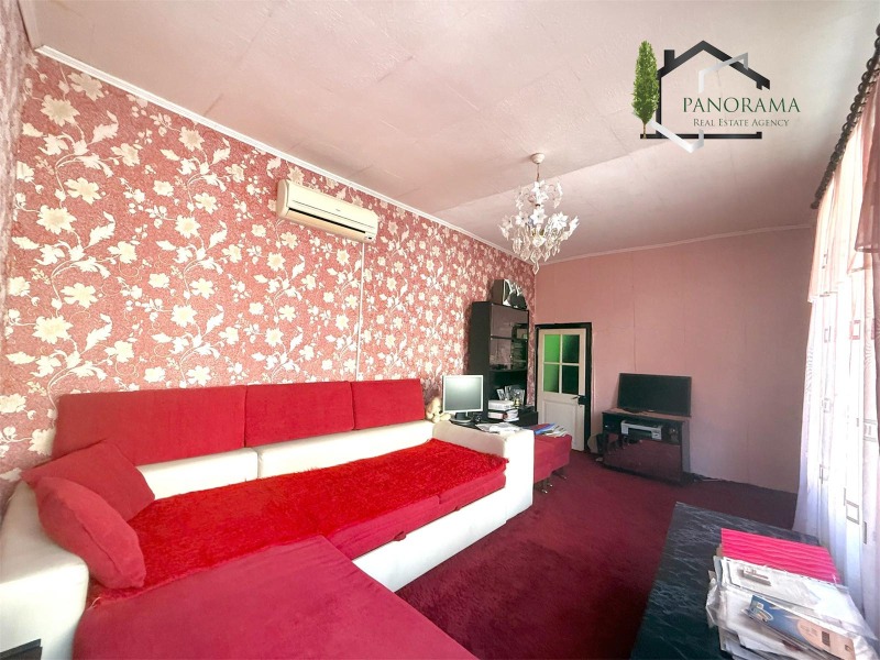 Продаја  Хоусе Флоор Шумен , Центар , 60 м2 | 72244094