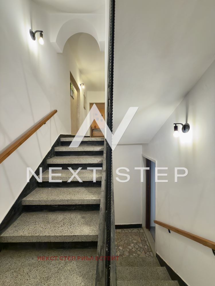 Продава КЪЩА, с. Извор, област Пловдив, снимка 8 - Къщи - 52330485