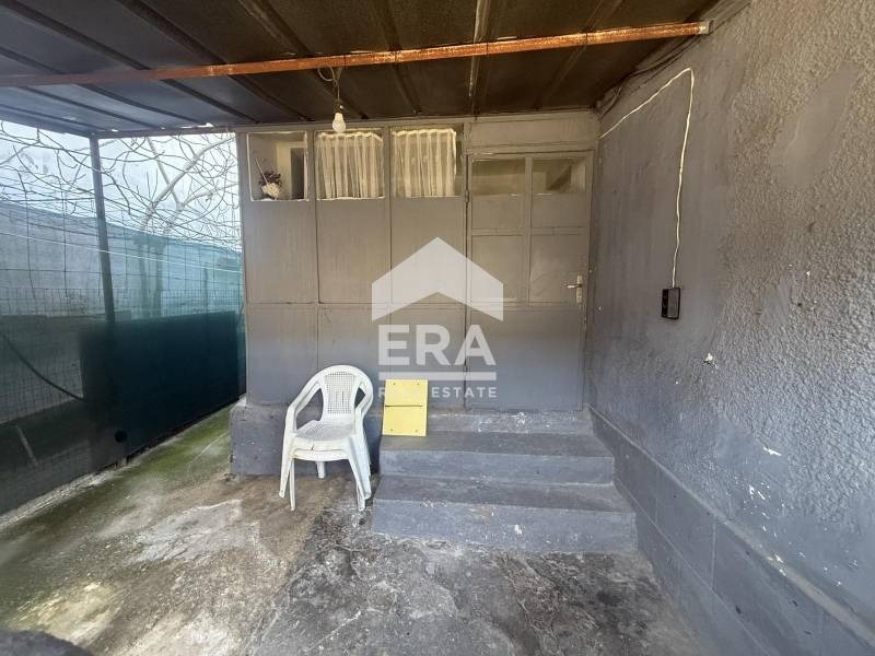 Продава КЪЩА, гр. Варна, Христо Ботев, снимка 3 - Къщи - 52464493