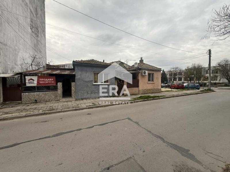 Продава КЪЩА, гр. Варна, Христо Ботев, снимка 2 - Къщи - 52464493