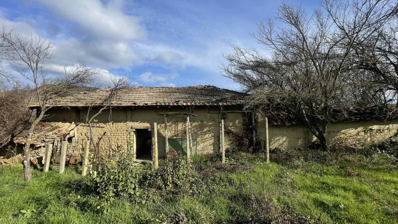 Продава КЪЩА, с. Желъд, област Шумен, снимка 6 - Къщи - 52703870