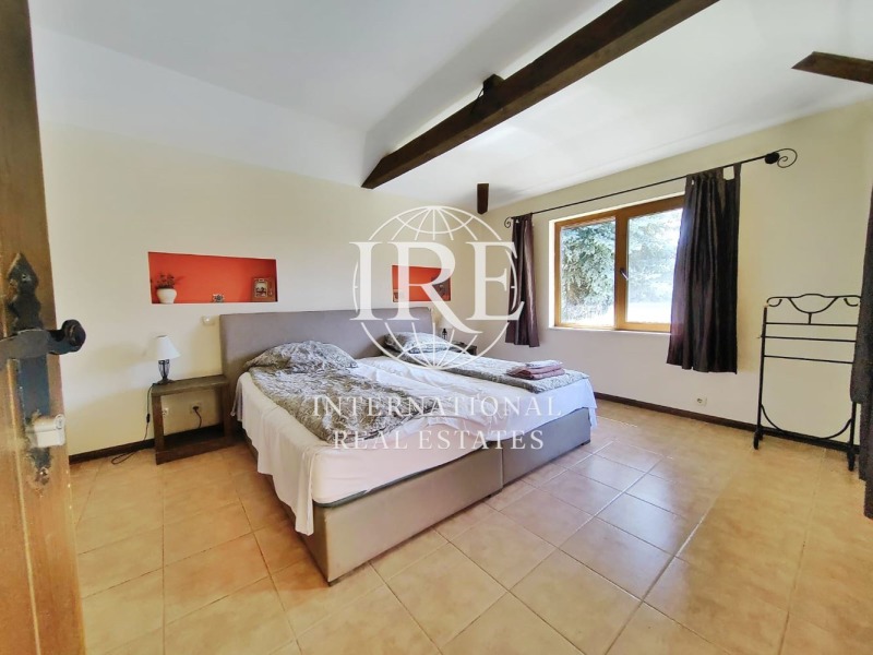 Продава КЪЩА, гр. Балчик, област Добрич, снимка 7 - Къщи - 53188269