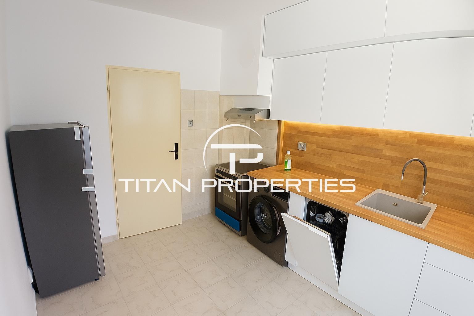 Продава 3-СТАЕН, гр. Пловдив, Кючук Париж, снимка 3 - Апартаменти - 54263789