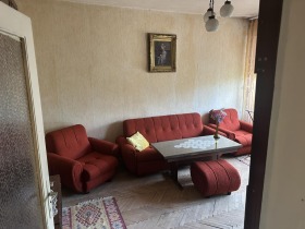 1 sovrum Goce Deltjev, Sofia 1