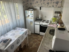 1 sovrum Goce Deltjev, Sofia 4