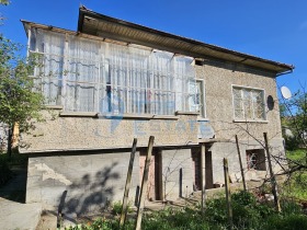 Huis Gorna Orjachovitsa, regio Veliko Tarnovo 1