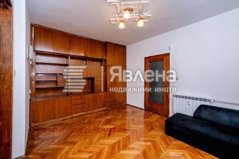 Продава 2-СТАЕН, гр. София, Център, снимка 3 - Апартаменти - 53426861