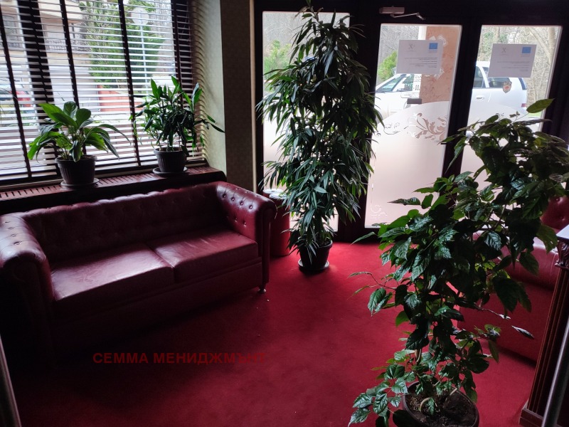 In vendita  Ufficio Sofia , Dianabad , 600 mq | 21156577 - Immagine [15]