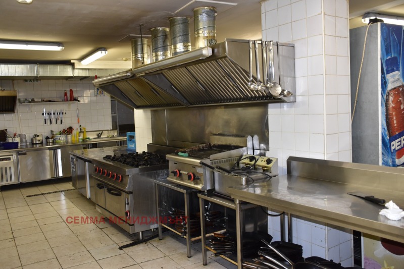 In vendita  Ufficio Sofia , Dianabad , 600 mq | 21156577 - Immagine [9]