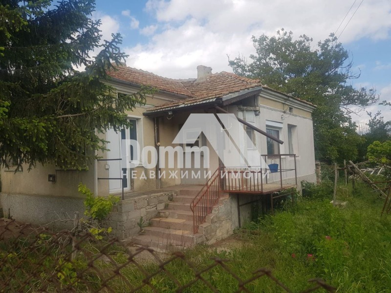 Продава КЪЩА, с. Славеево, област Добрич, снимка 3 - Къщи - 53558403