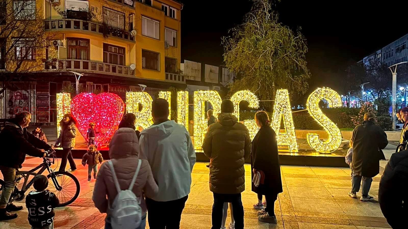 Продава 1-СТАЕН, гр. Бургас, Център, снимка 5 - Апартаменти - 53702134