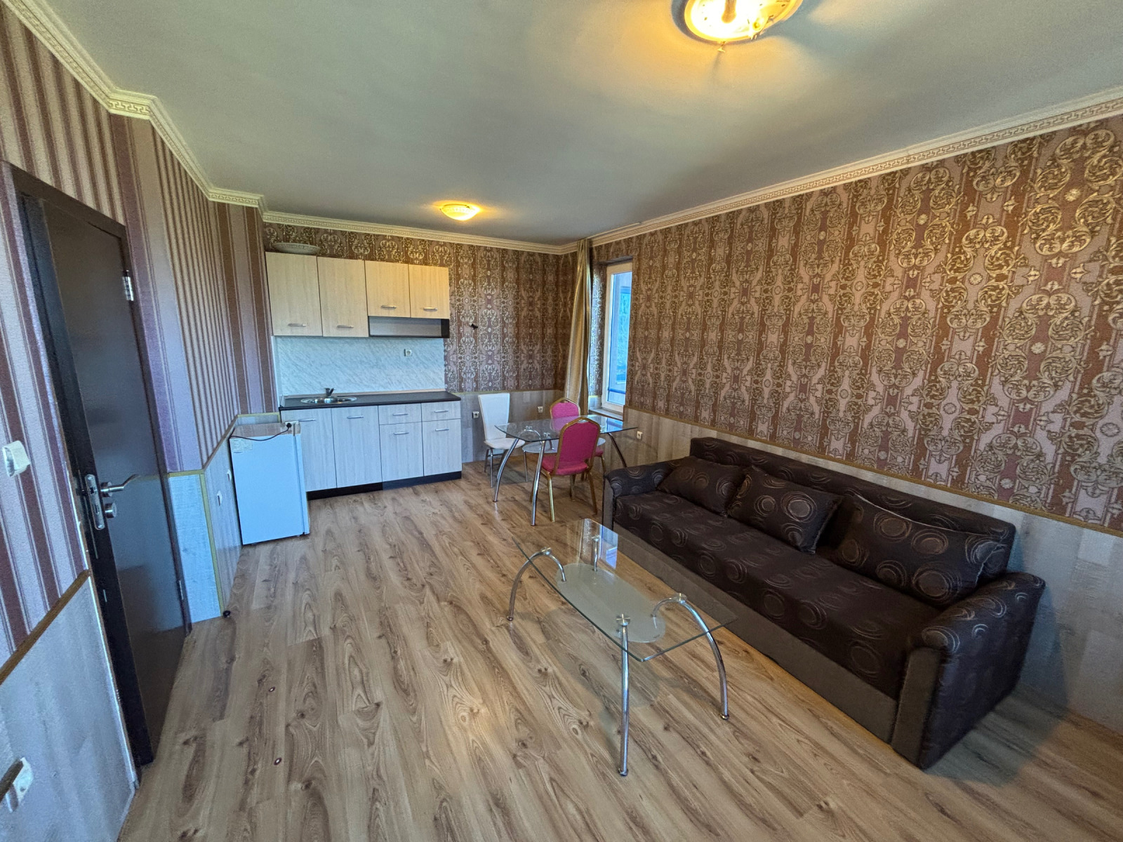 Продава 2-СТАЕН, гр. Банско, област Благоевград, снимка 2 - Апартаменти - 52329645