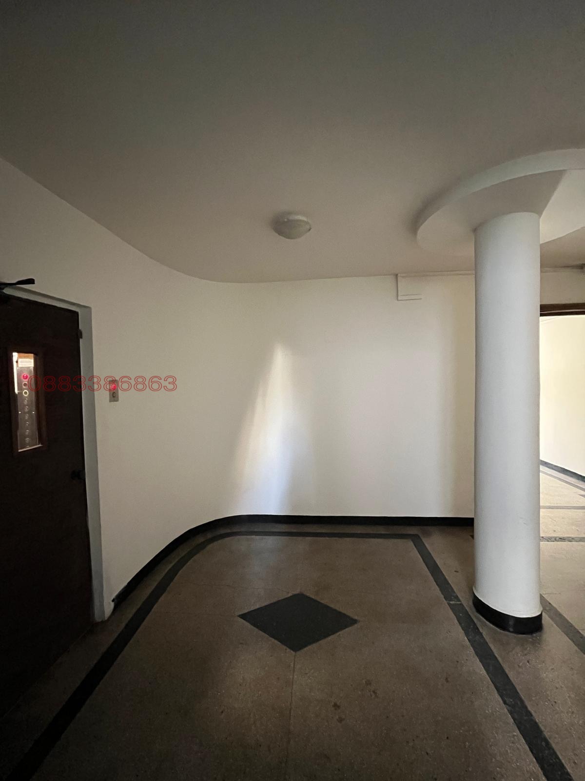 Продава МНОГОСТАЕН, гр. София, Център, снимка 2 - Апартаменти - 54253692