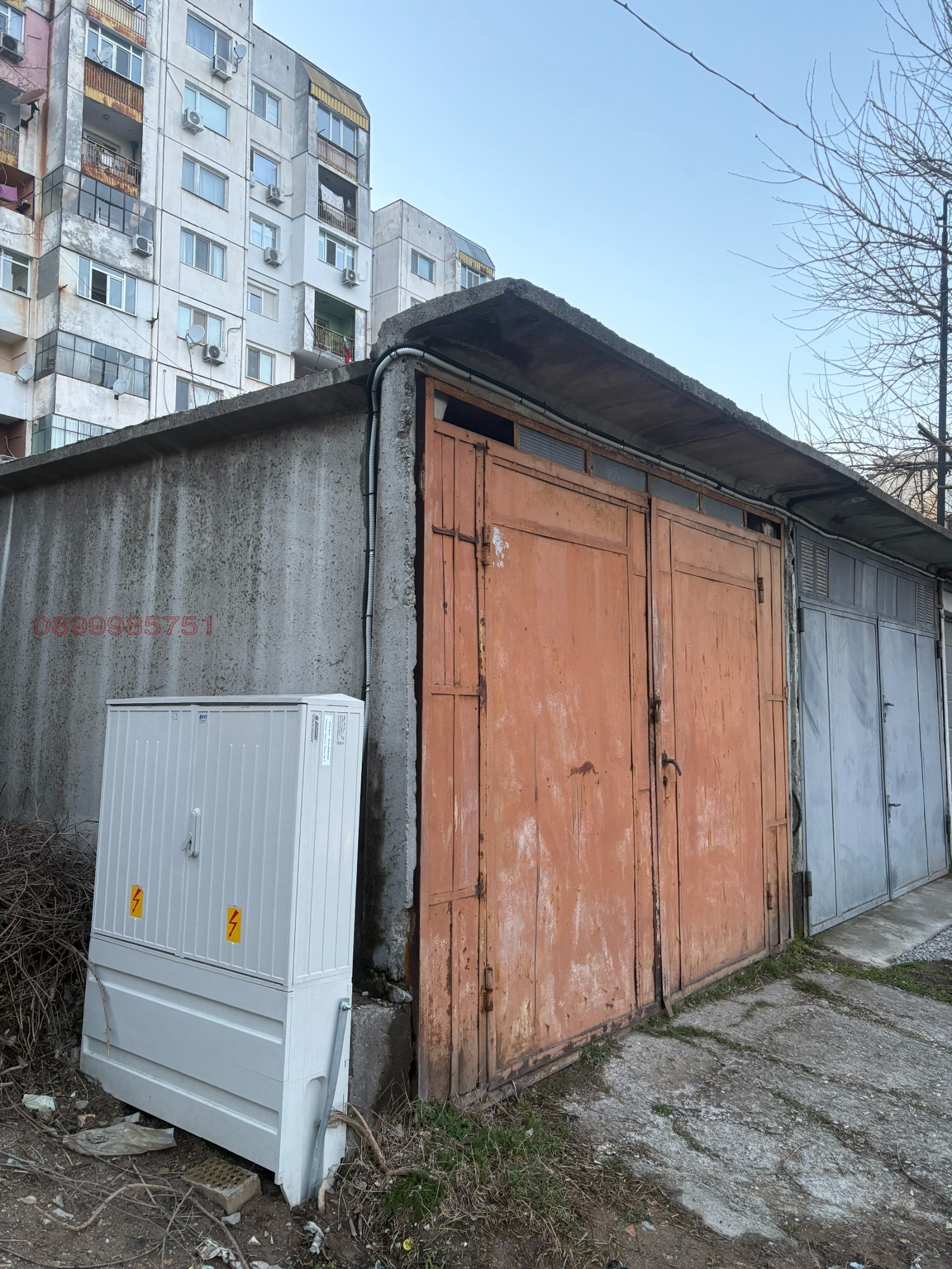 Продава ГАРАЖ, ПАРКОМЯСТО, гр. Шумен, Боян Българанов 2, снимка 2 - Гаражи и паркоместа - 53968923