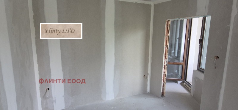 Продава  2-стаен град Велико Търново , Бузлуджа , 71 кв.м | 31104917 - изображение [9]