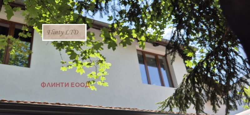 Продава  2-стаен град Велико Търново , Бузлуджа , 71 кв.м | 31104917 - изображение [12]