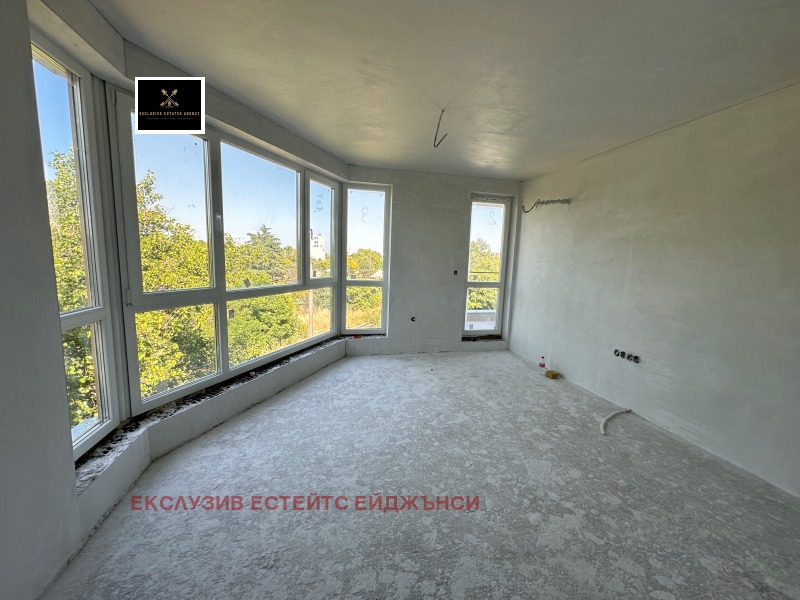Продава  2-стаен град Пловдив , Младежки Хълм , 67 кв.м | 21769048 - изображение [4]