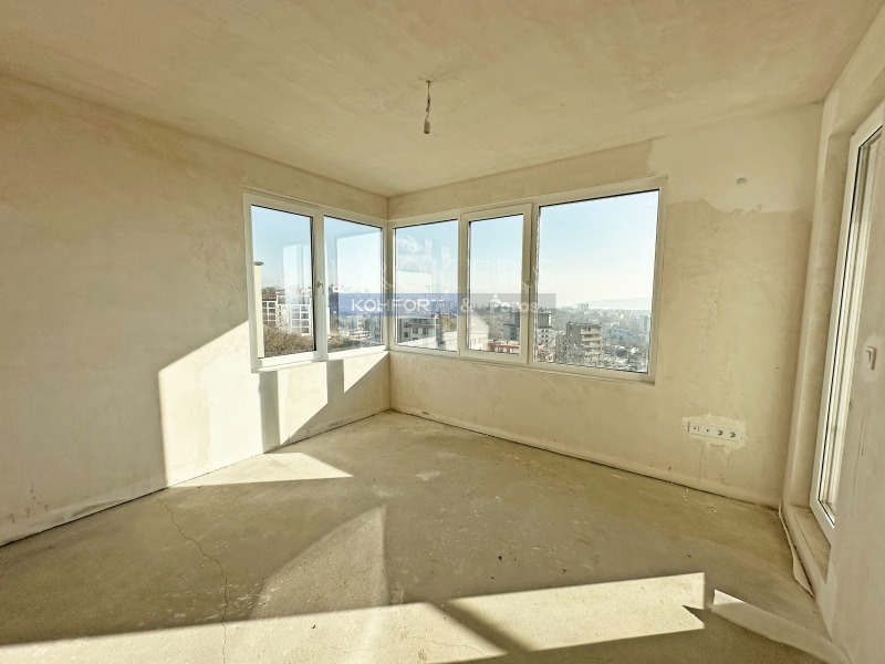 Продава КЪЩА, гр. Варна, м-т Пчелина, снимка 12 - Къщи - 52603166