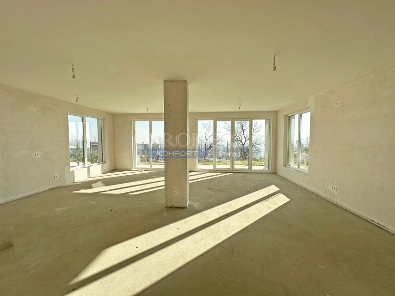 Продава КЪЩА, гр. Варна, м-т Пчелина, снимка 2 - Къщи - 52603166