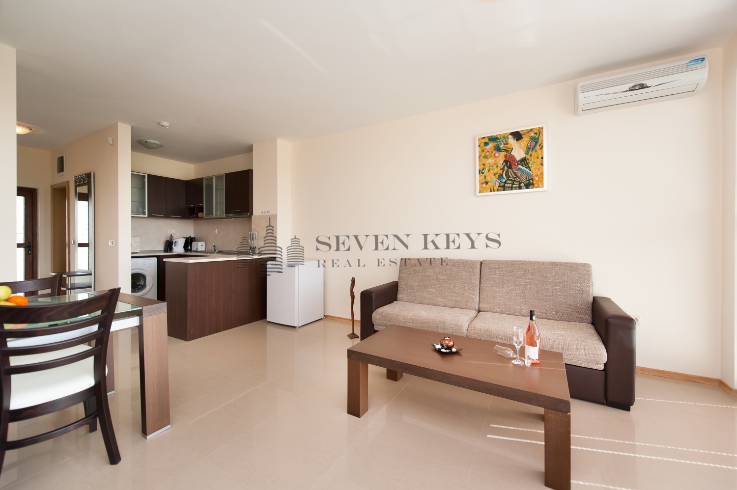 Продава 2-СТАЕН, гр. Балчик, област Добрич, снимка 2 - Апартаменти - 52008511