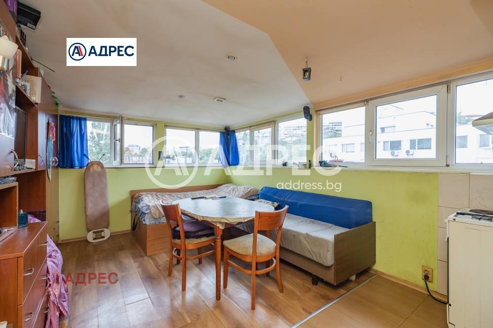 Продава 2-СТАЕН, гр. Варна, ЖП Гара, снимка 9 - Апартаменти - 56658400
