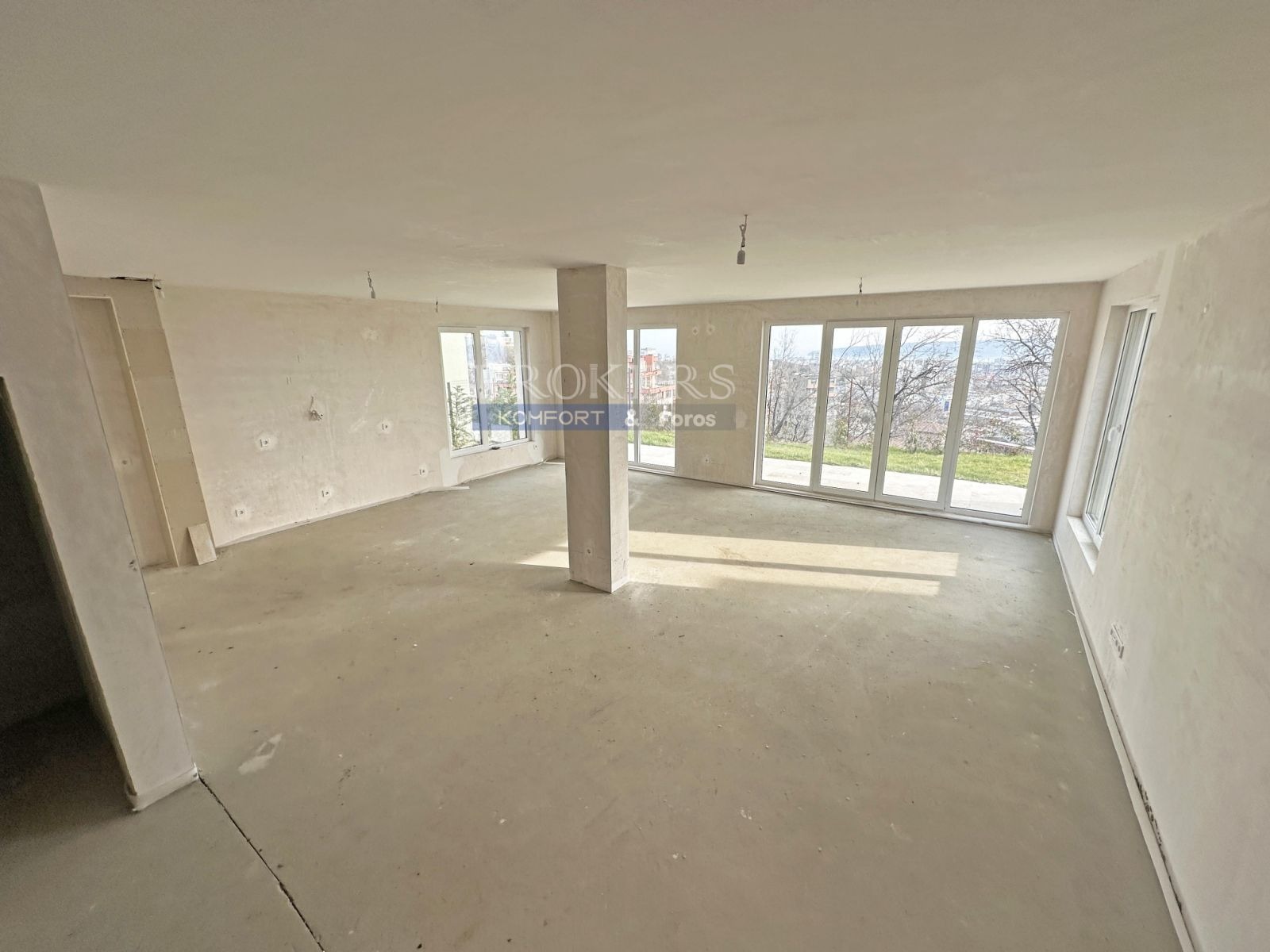 Продава КЪЩА, гр. Варна, м-т Пчелина, снимка 4 - Къщи - 52603166