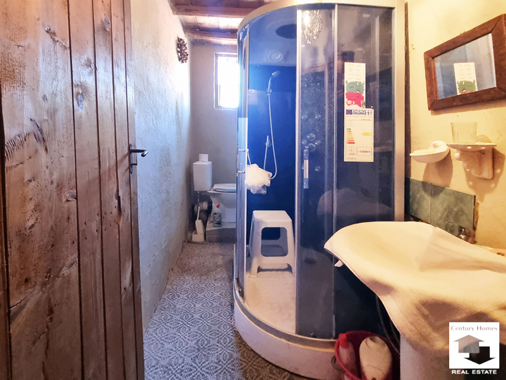 Продава КЪЩА, с. Хотница, област Велико Търново, снимка 12 - Къщи - 54056095