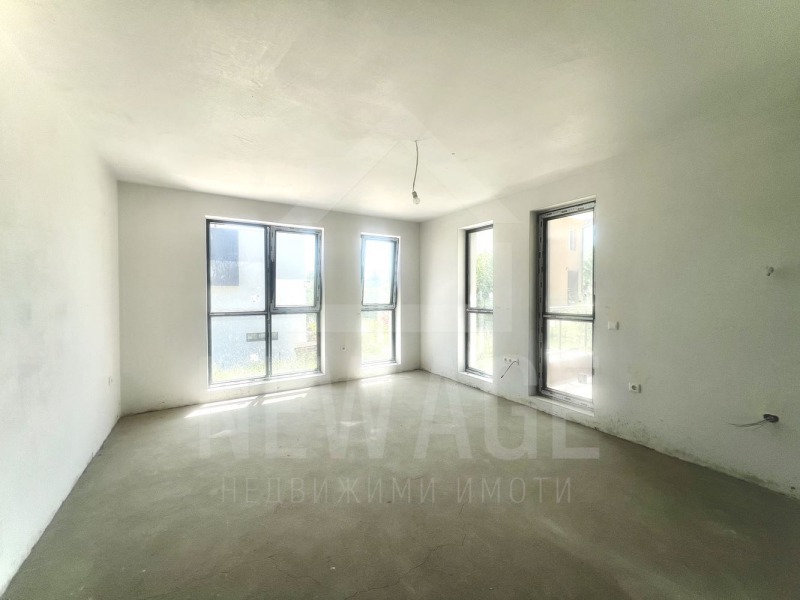 Продава  2-стаен град Варна , к.к. Св.Св. Константин и Елена , 58 кв.м | 95686857 - изображение [3]