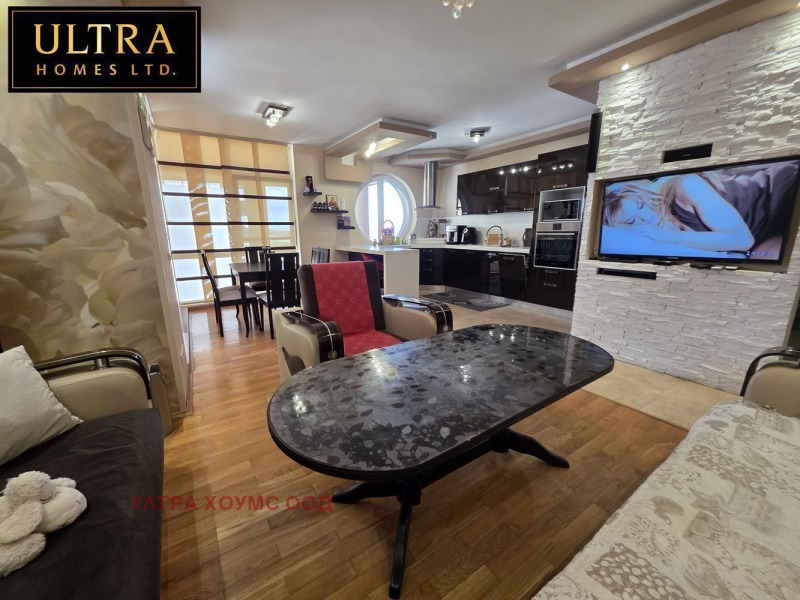 Продава 3-СТАЕН, гр. Бургас, област Бургас, снимка 2 - Апартаменти - 53492335